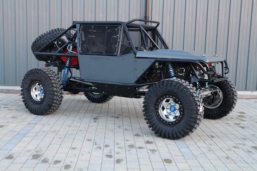 Offender off-road vehicle