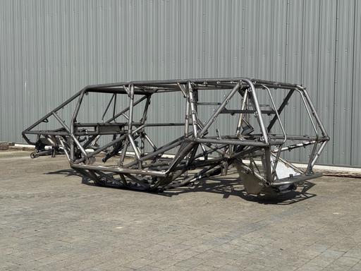 ORA Offender 4 seat chassis side view